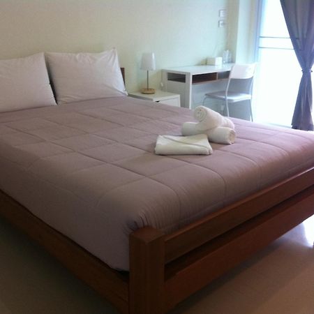 Papangkorn House Hotel Surat Thani Buitenkant foto